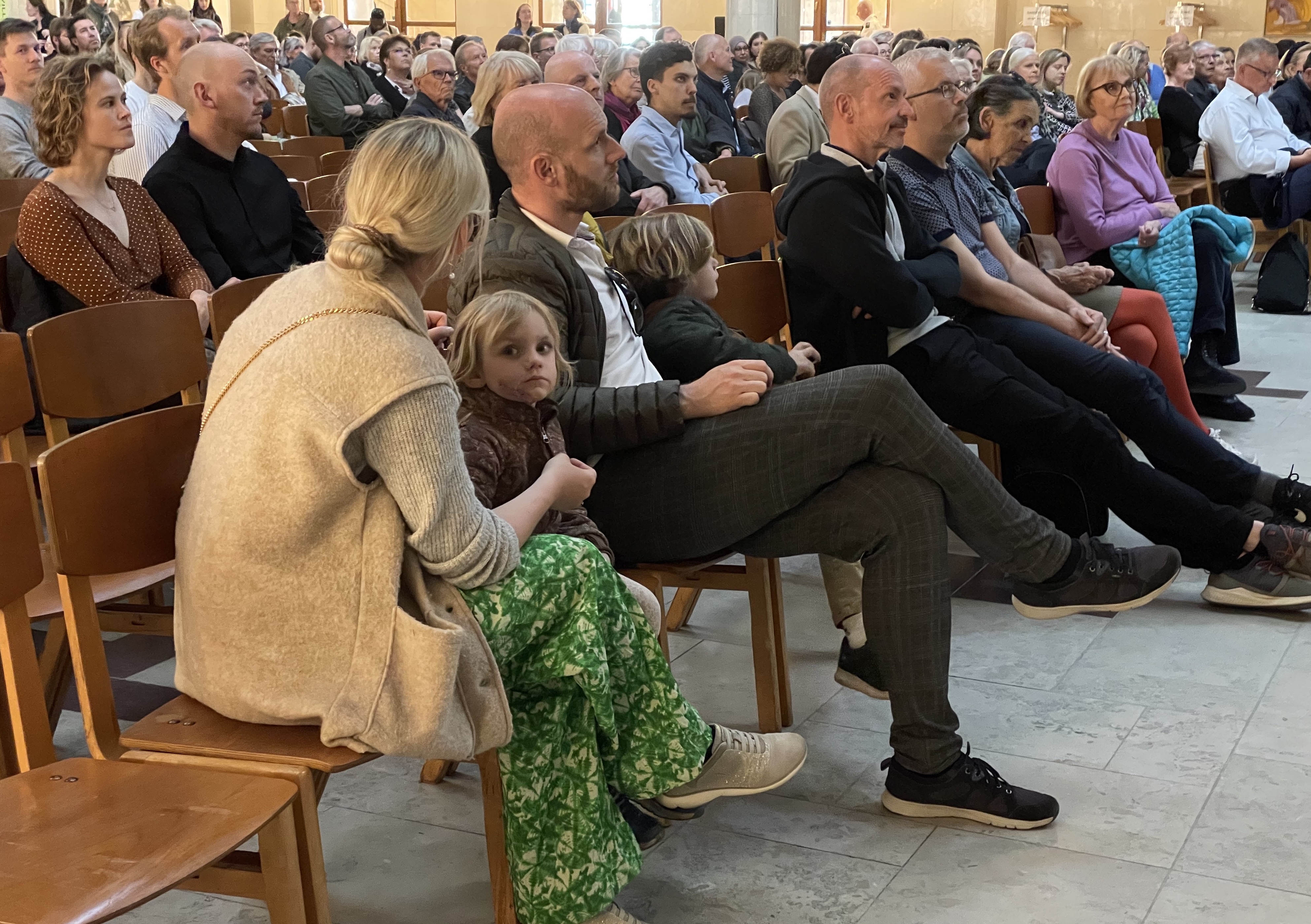 Over 600 nye frederiksbergborgere havde takket ja til kommunens invitation om at komme til velkomstmøde på rådhuset.
