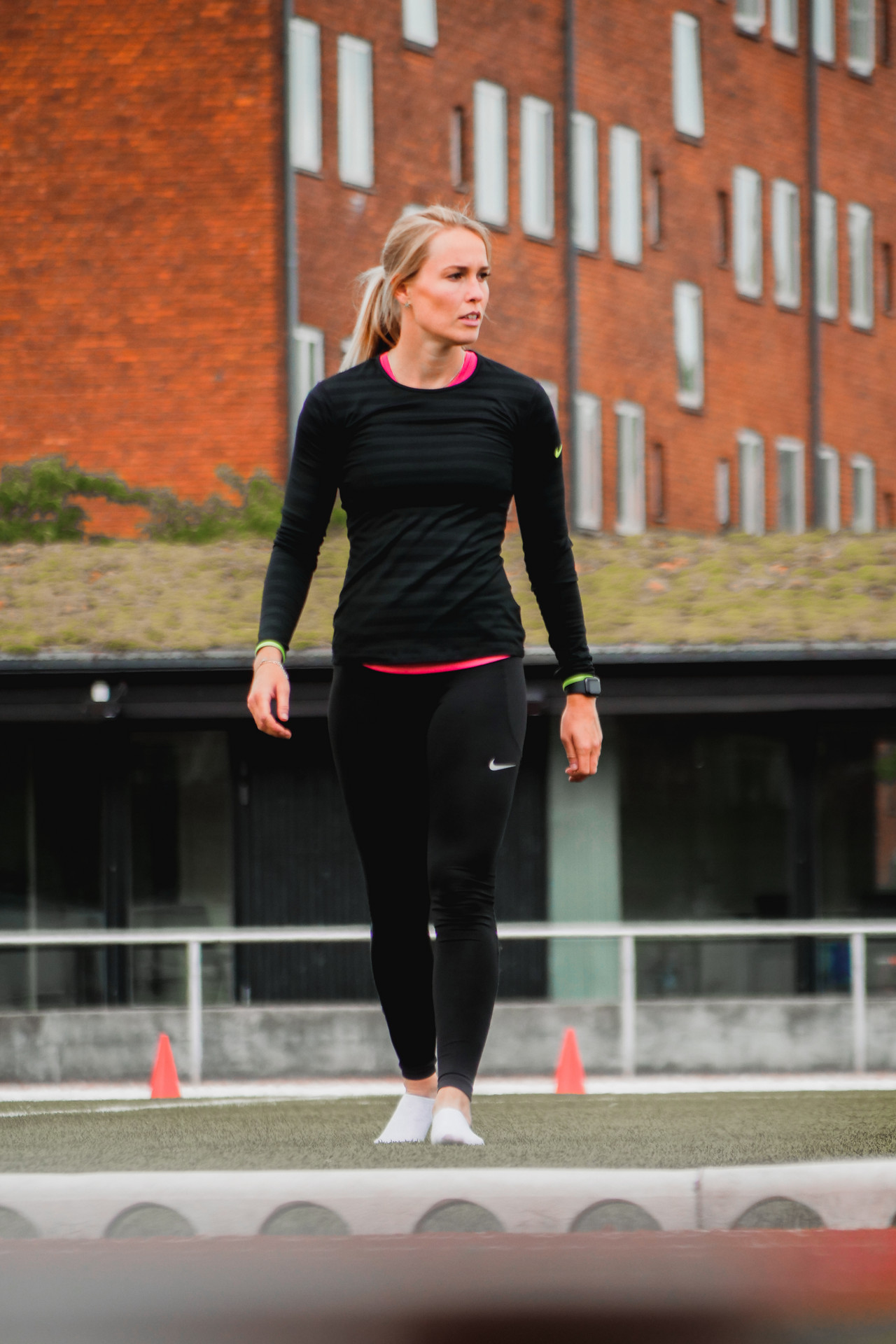 Mathilde Heltbech er en landets største atletiktalenter. Her på træningsbanen i FIF Atletik & Motion