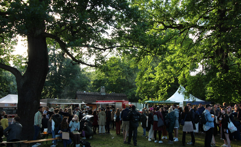 Festivalvejret var en god portion sol, men også et par tunge regnbyger med torden søndag eftermiddag.